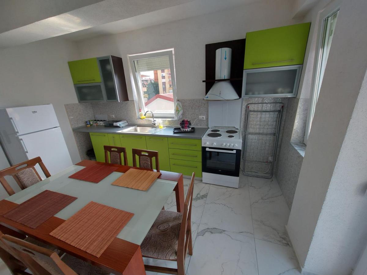 Xxl Apartments City Centar 1 บิโตลา ภายนอก รูปภาพ