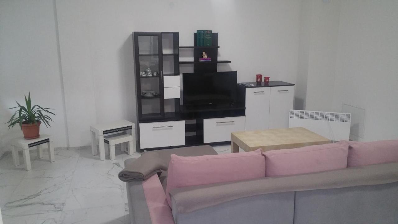 Xxl Apartments City Centar 1 บิโตลา ภายนอก รูปภาพ