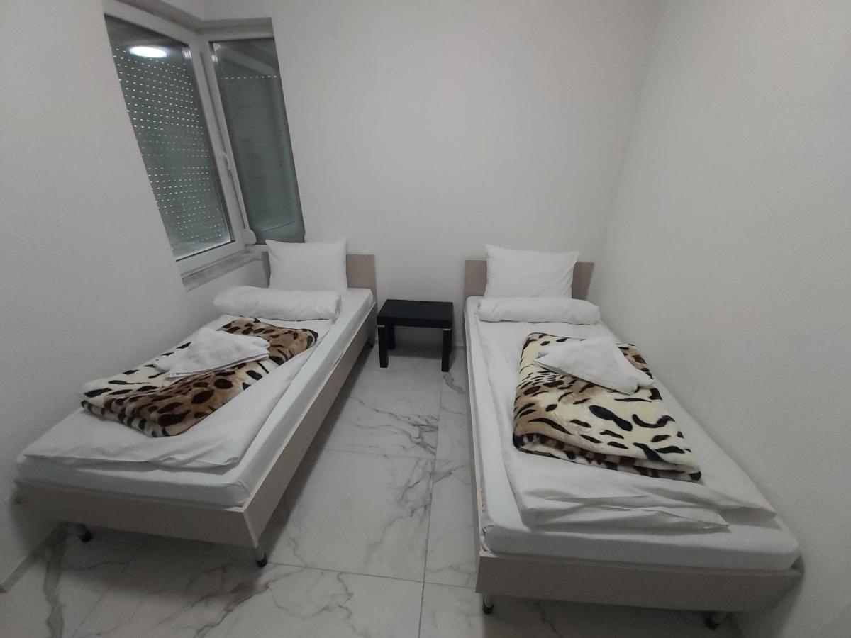 Xxl Apartments City Centar 1 บิโตลา ภายนอก รูปภาพ